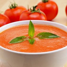 De heerlijke smaak van Spaanse Gazpacho soep is uniek